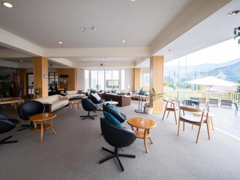 Sierra Resort Yuzawa Юдзава Екстер'єр фото