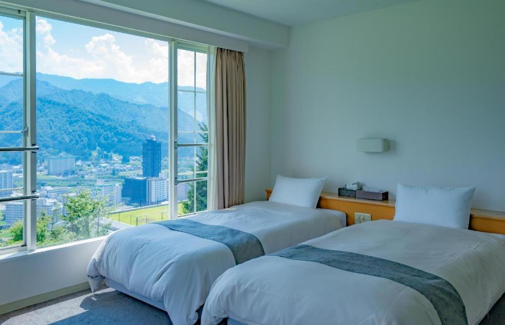 Sierra Resort Yuzawa Юдзава Екстер'єр фото