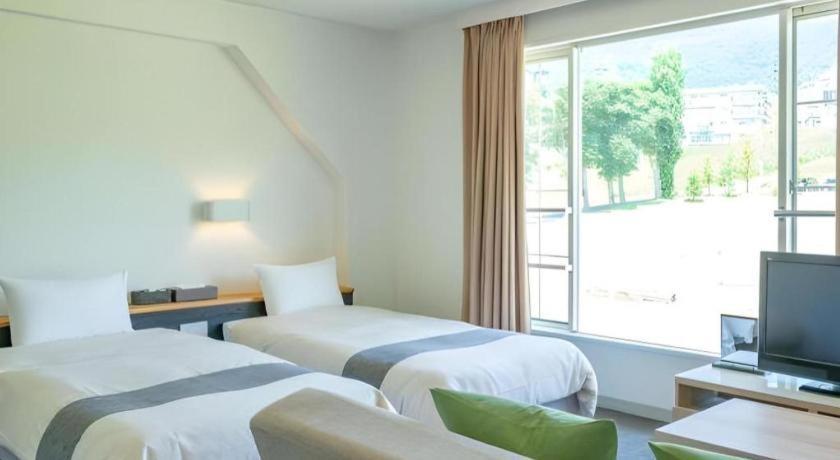 Sierra Resort Yuzawa Юдзава Екстер'єр фото