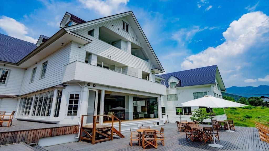 Sierra Resort Yuzawa Юдзава Екстер'єр фото